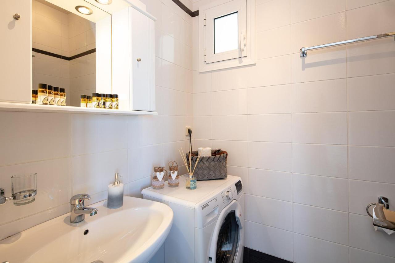 Plaka Modern Apartment خانيا المظهر الخارجي الصورة